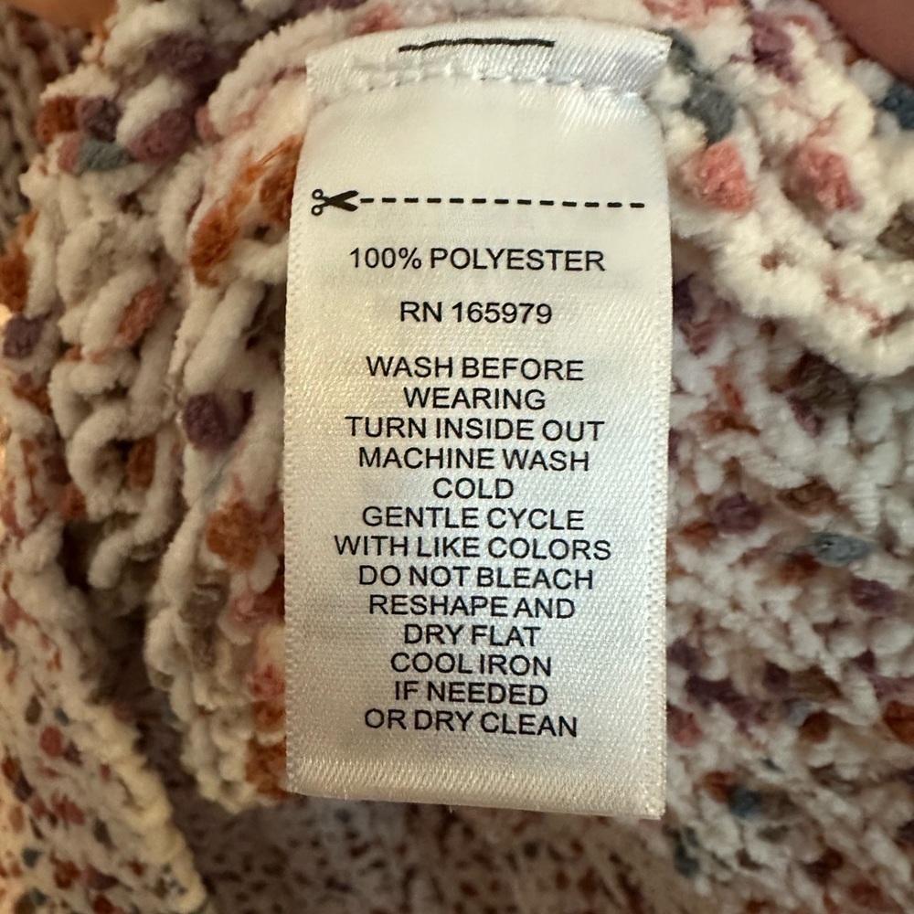 Women's Multicolor Knit Sweater - Picture 4 of 4